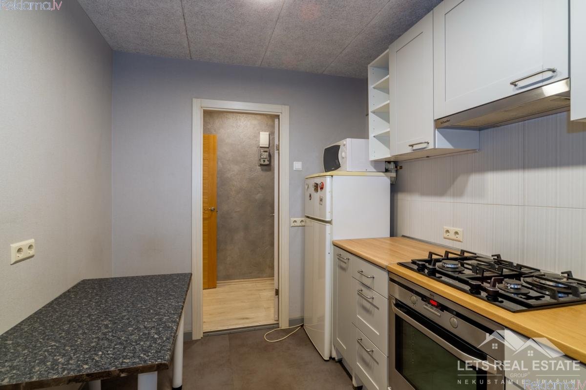 Sludinājumi. 2-istabu dzīvoklis, Teika, Zemgaļu 21, \'Hruščovka\', 49 kv. m, 2/3 st., Istabas caurst.-izol., Cena: 380 EUR/mēn. Foto #6